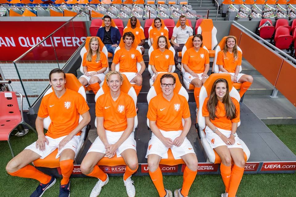 pwc oranje 7