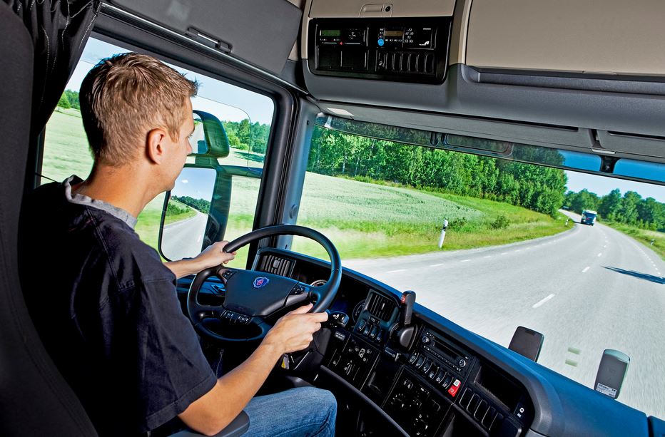 'Vrachtwagenchauffeurs nog zeker 10 jaar niet aan te slépen'