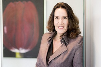 Monique van den Hoogen: Sr. Consultant HR Services