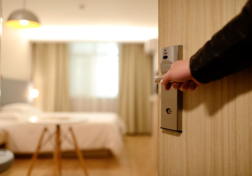 Funny Friday: sollicitatiegesprek in een hotelkamer? Doe maar niet meer…