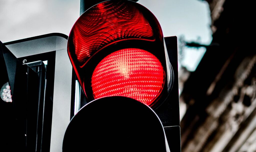 Arbeidsmarkt nog steeds krap, al staan meeste seinen nu wel op rood