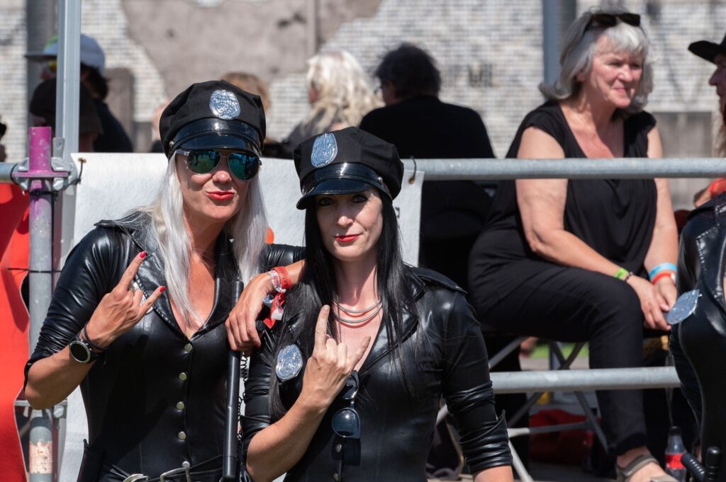 Waarom de Belgische justitie naar cipiers zocht op... een metalfestival