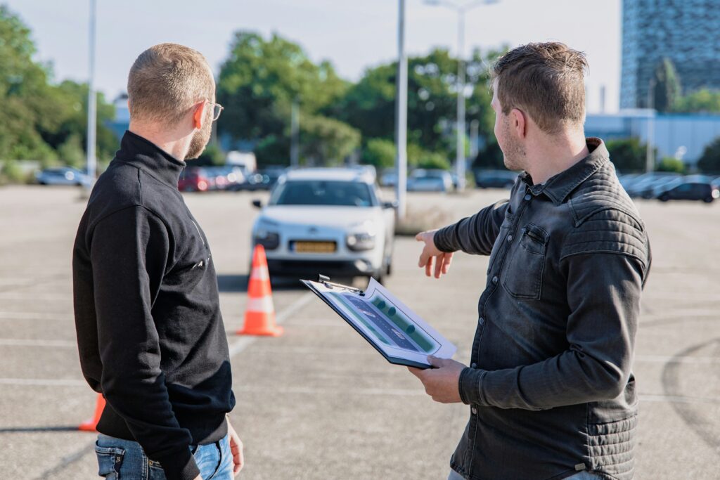 Opvallend: in Nederland vragen véél minder vacatures om een rijbewijs dan in Engeland