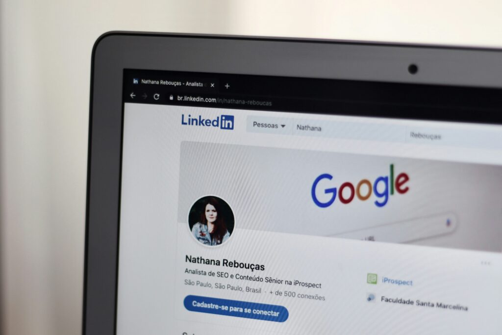 In strijd tegen oplichters introduceert LinkedIn nieuw vinkje voor recruiters