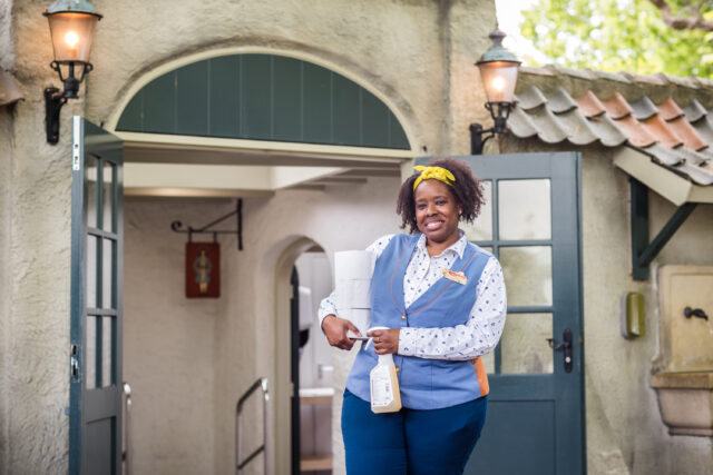 Weinig merken zijn in Nederland zo sterk als de Efteling. Maar als het gaat om employer branding is dat een voordeel én een nadeel, aldus Ursula Pooters. Want hoe laat je zien dat het hier gewoon hard werken is, terwijl je tegelijk de betovering behoudt?