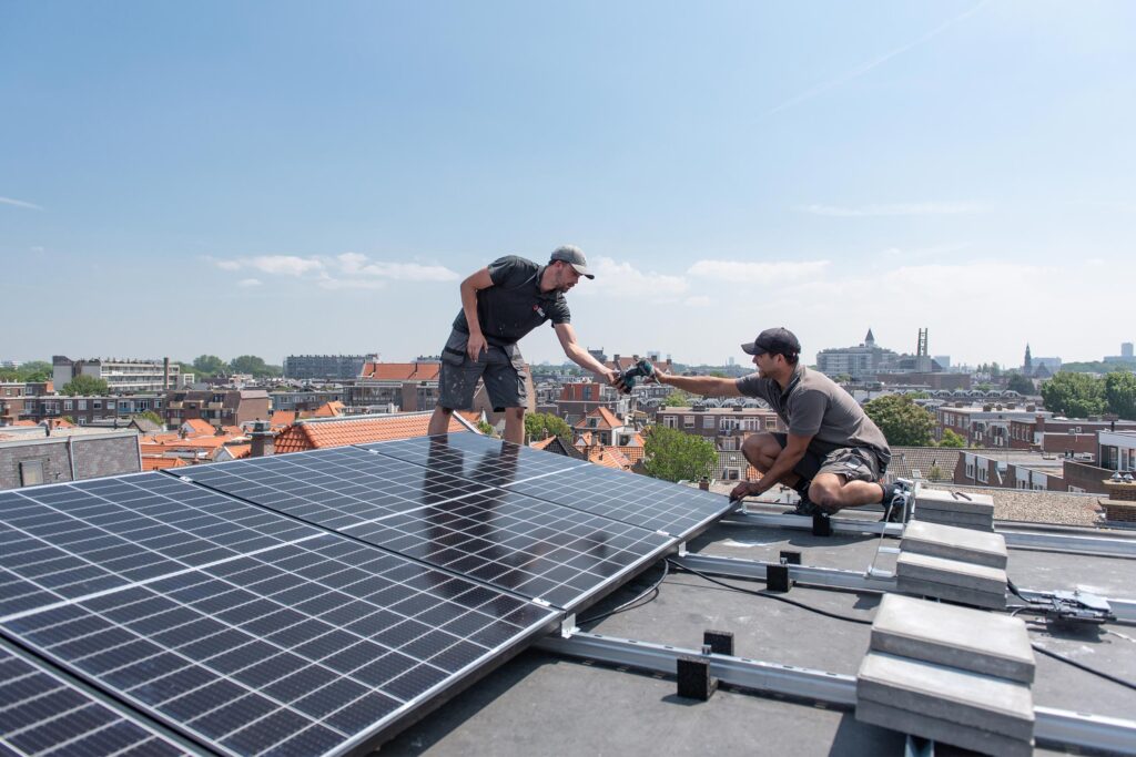 Nog 1 keer over 2024: dit zijn de 10 meest opvallende cijfers over de arbeidsmarkt van vorig jaar