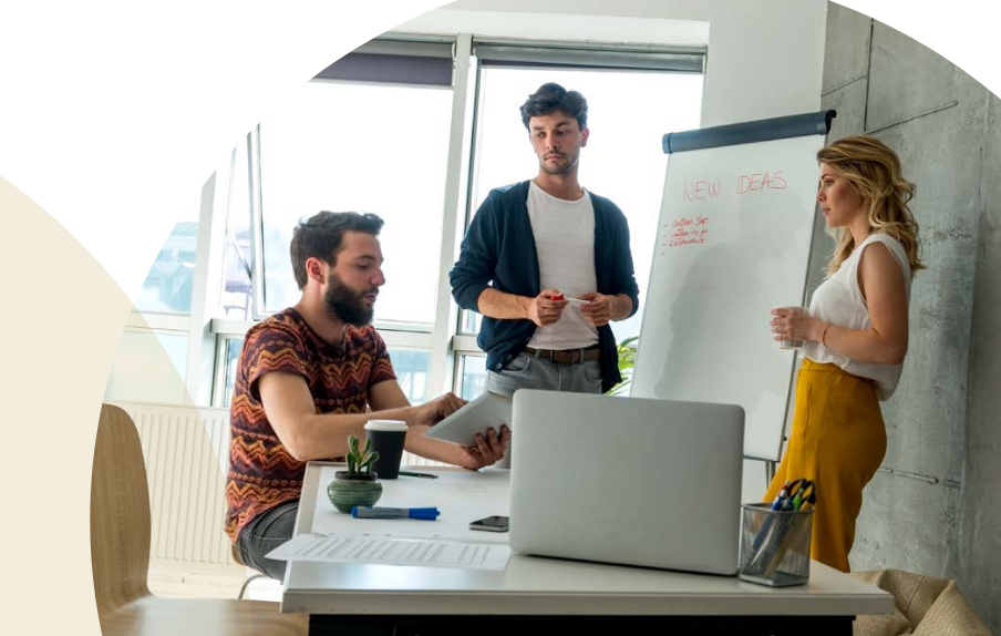 BREAKING: Vrouwelijke zzp’ers verdienen – voor het eerst – méér dan mannen