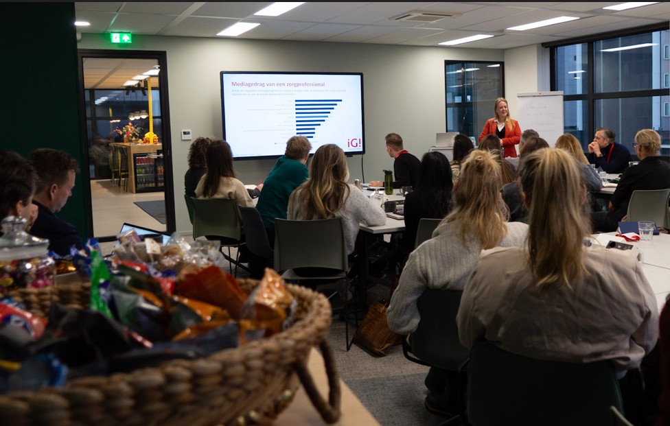 De zorg in 2026: schaarste blijft, maar spelregels arbeidsmarkt veranderen
